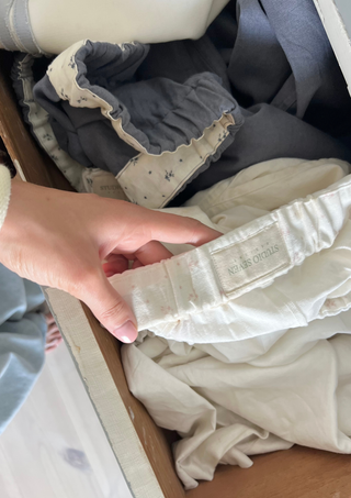 Olivia Linens White