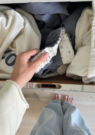 Olivia Linens Navy