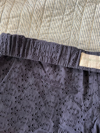 (223) 30'' Custom Length, Faulty, Navy Lazy Daisy Pants - Size M