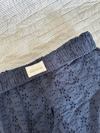 (181) Preloved, Faulty Navy Lazy Daisy Pants - size M
