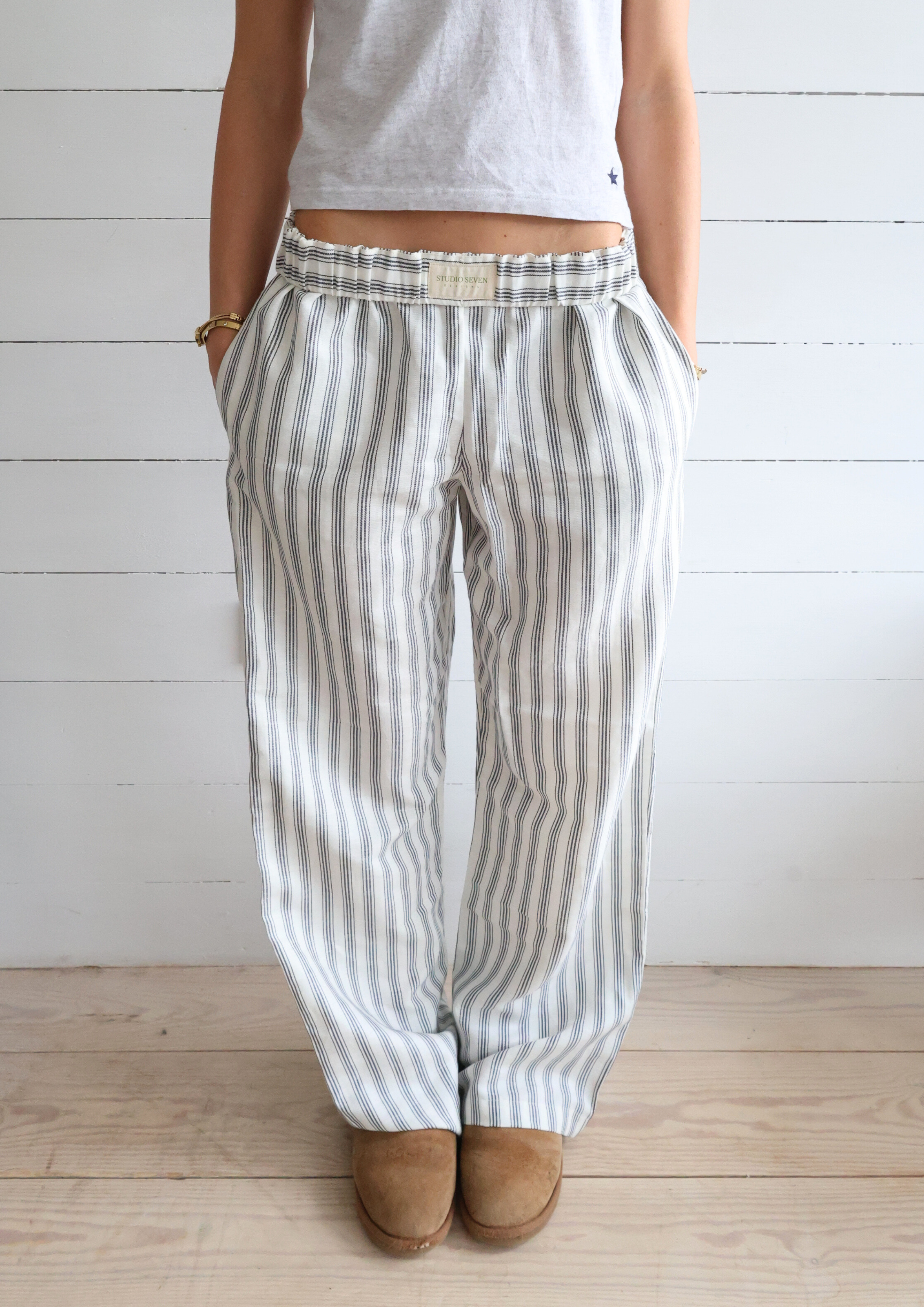Tilda Lounge Pants Navy – Studio Seven Designs